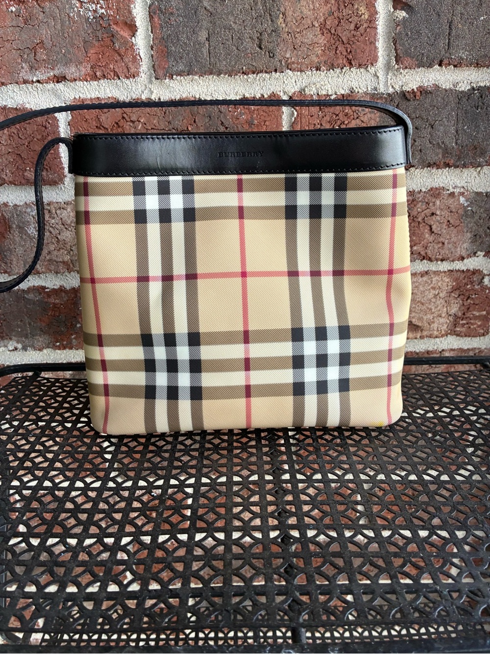 Burberry London Classic Nova Check Shoulder Bag Vintage Y2K